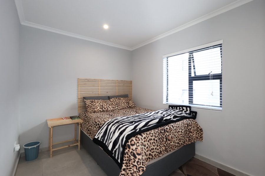 2 Bedroom Property for Sale in Parklands Western Cape